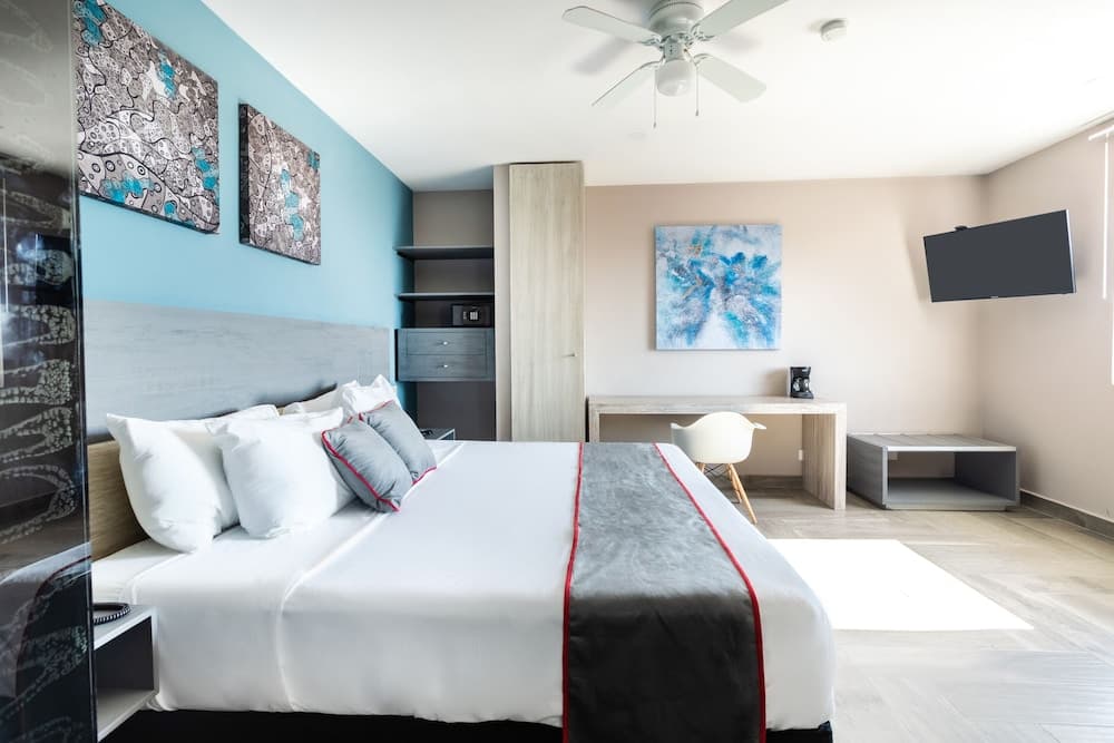 Illusion Xpress (Attraction Hotel Deluxe) — 3