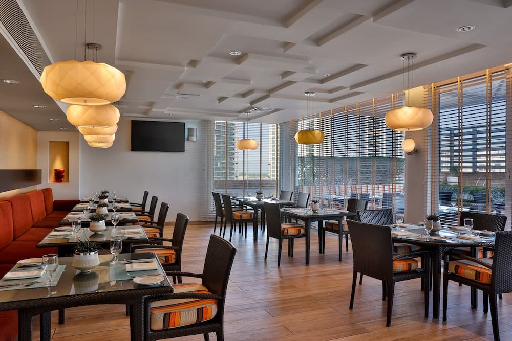 La Suite Dubai Hotel & Apartments — 20
