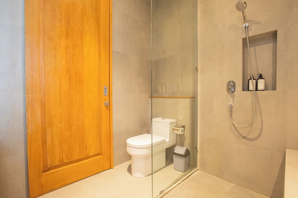 Villa Taman Famindo Canggu V-8 hotel, No.83 Jl. Pantai Batu Mejan, Canggu, Bali, 80351, Indonesia — photo 5