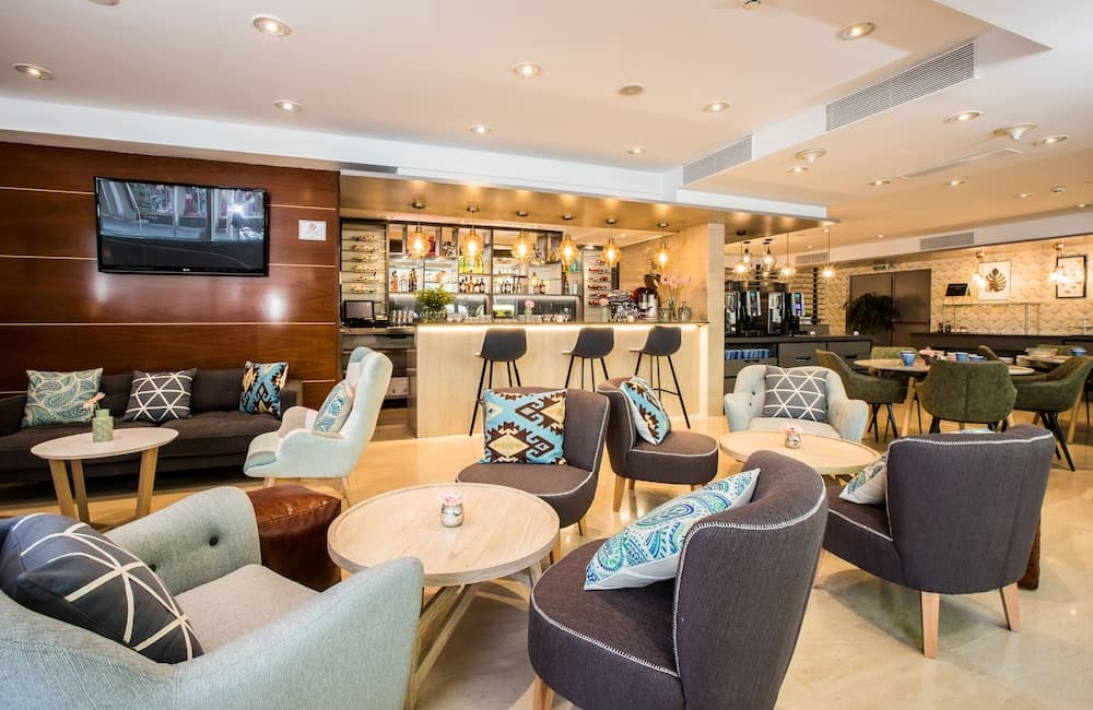 Leonardo Hotel Barcelona Gran Via — 13