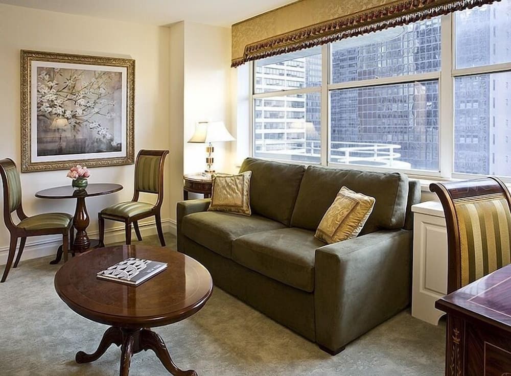 L'Hotel Kimberly — 19