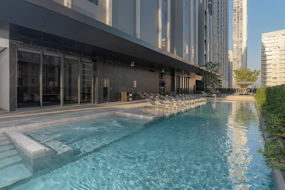 Staybridge Suites Bangkok Sukhumvit, an IHG Hotel — 17