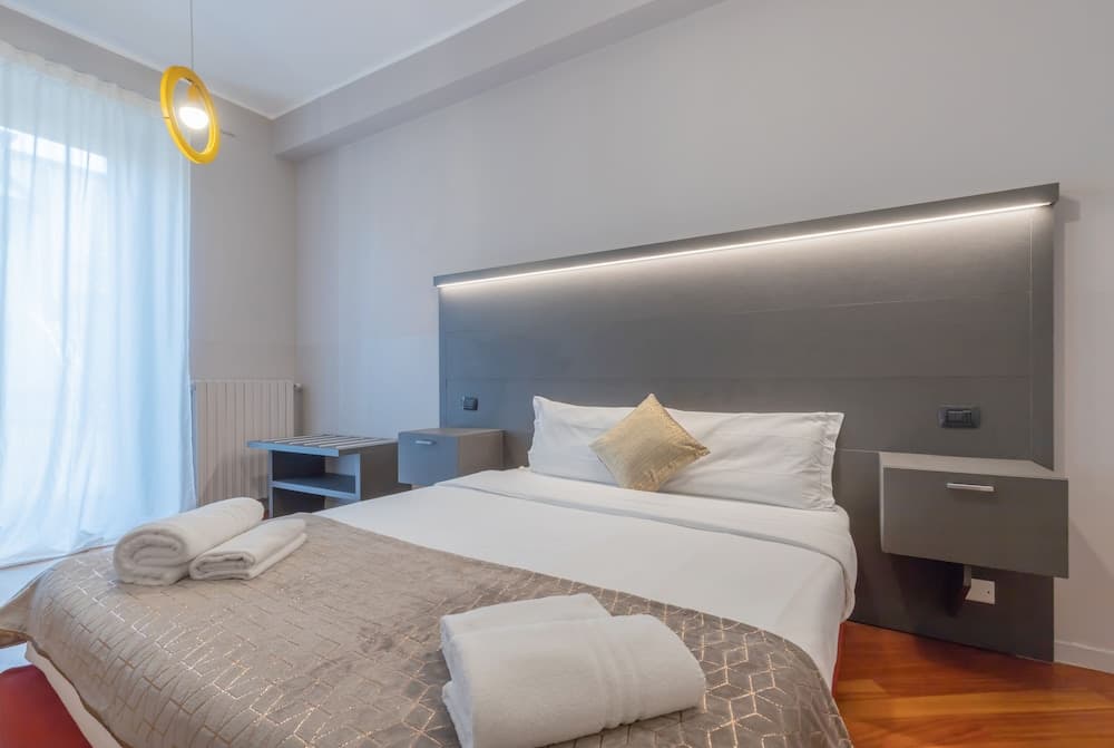 Milan Retreats Duomo — 18