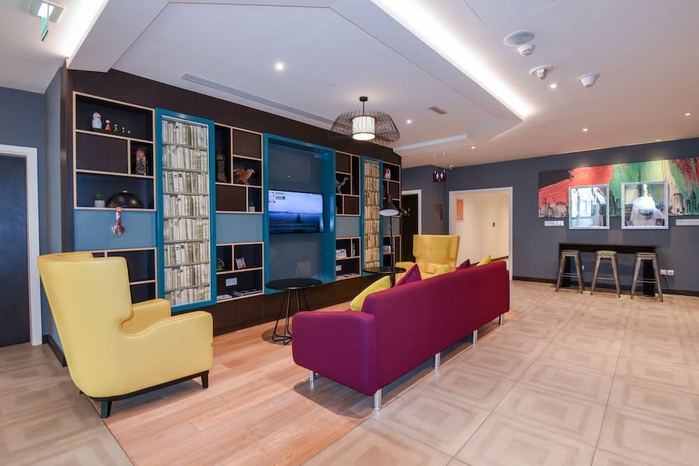 Premier Inn Dubai Aeroporto Internazionale — 10