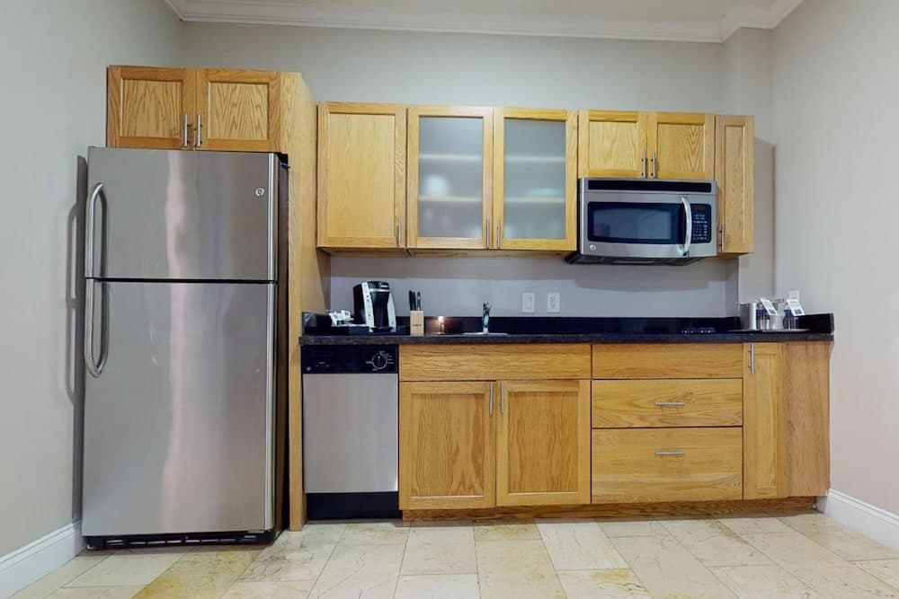 Nuvo Suites Hotel — 21