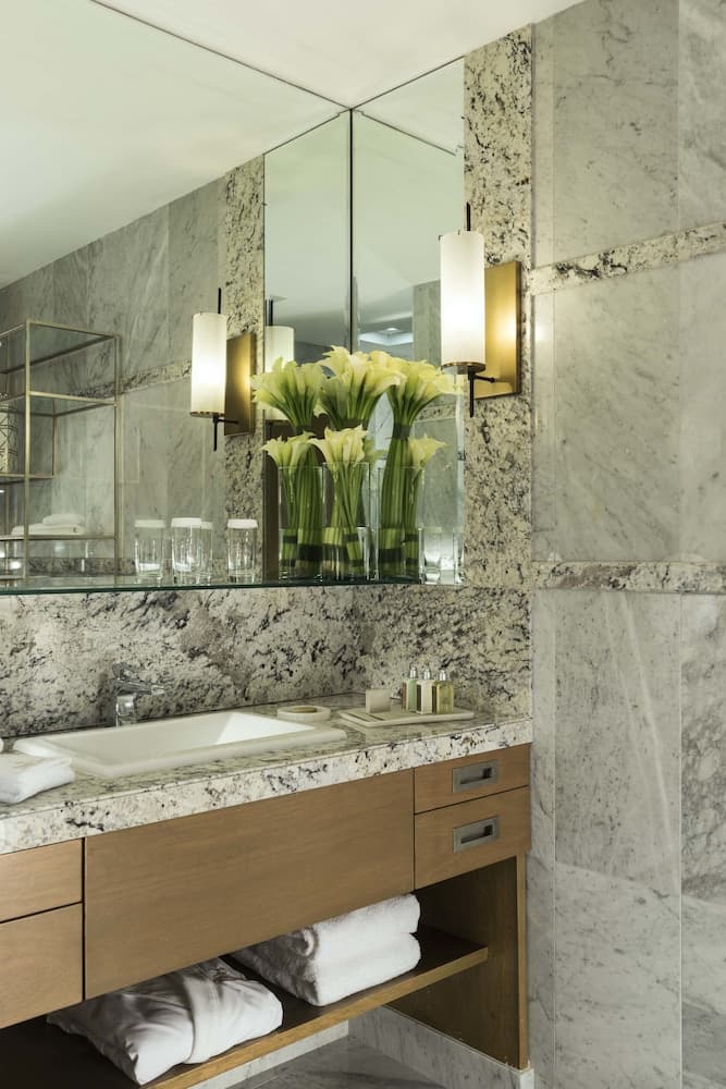 Suites Sky Marquis — 9