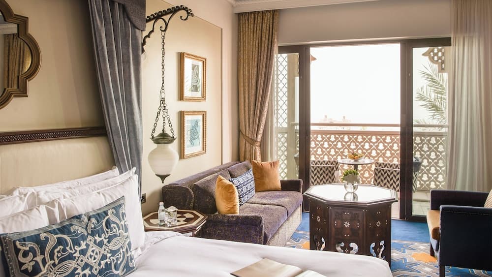 Jumeirah Al Qasr Dubai — 24