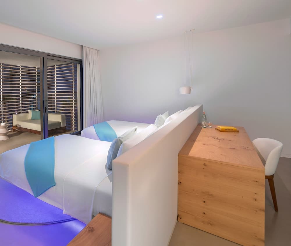 Nikki Beach Resort & Spa Dubai — 22