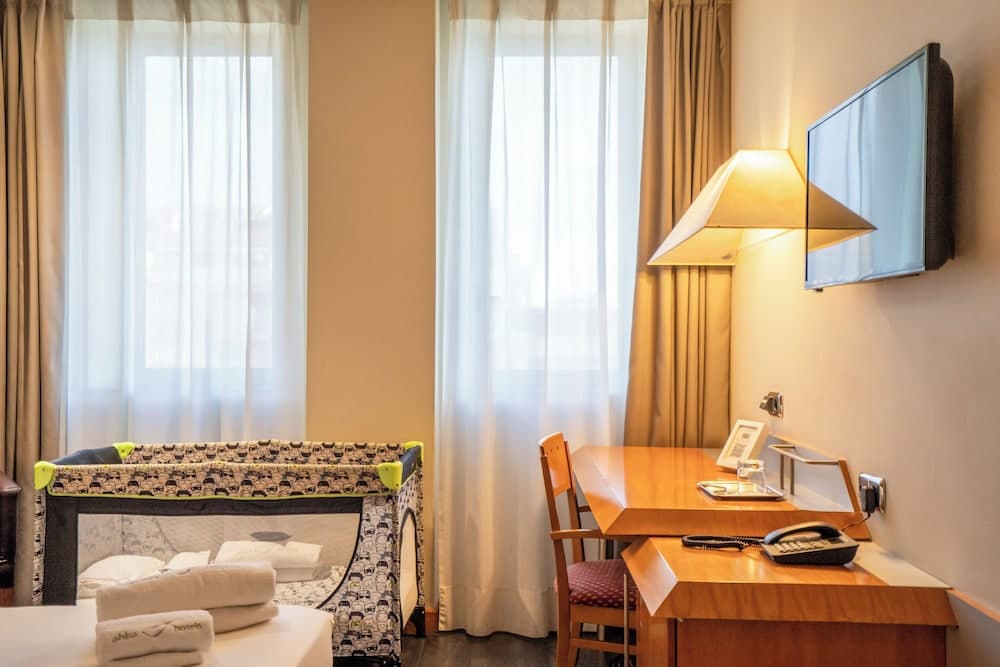Hotel Abba Sants — 13
