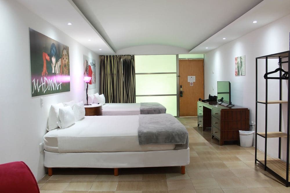 Essenzia de Cancun — 11