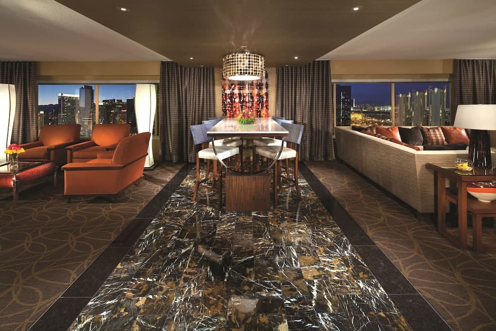 MGM Grand Hotel & Casino — 15