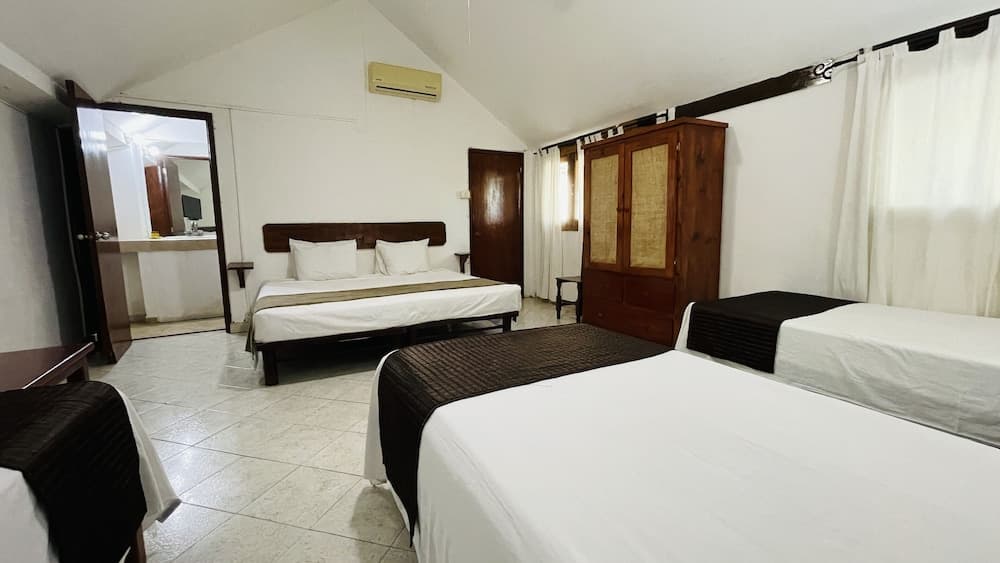 Hotel B&B - 5ta Avenida — 26