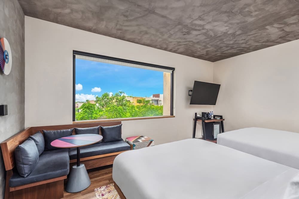 Aloft Tulum — 7