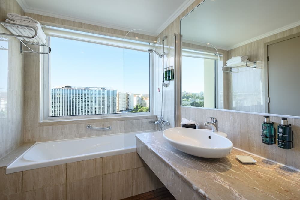 Meliá Lisboa Oriente — 14