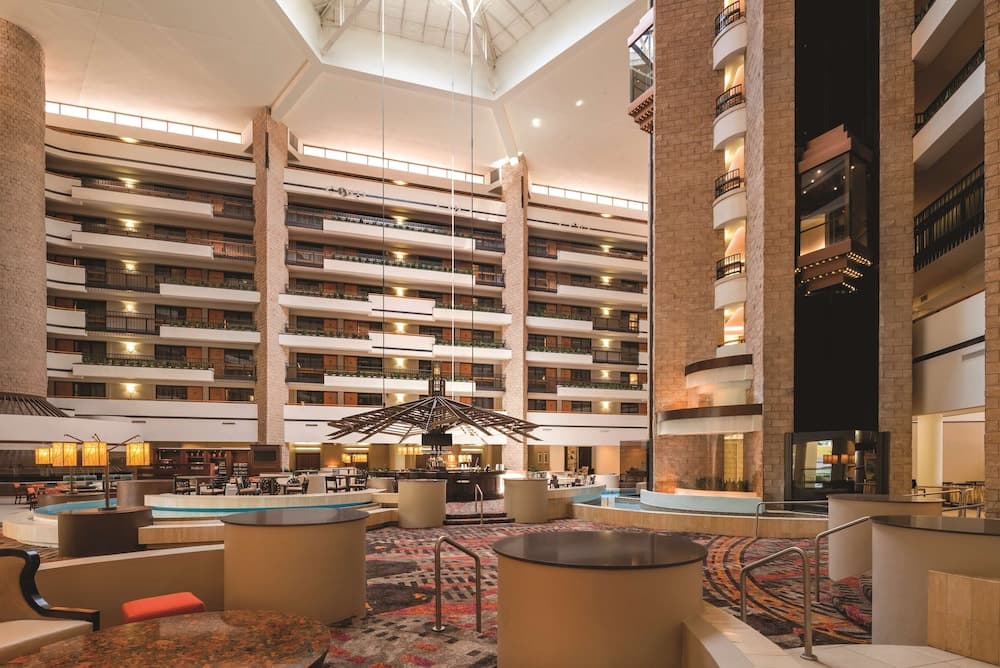 Embassy Suites by Hilton Orlando International Dr ICON Park — 2