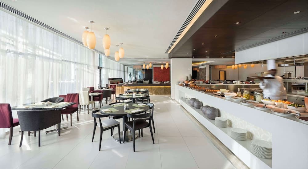 Hyatt Place Dubai Al Rigga — 19