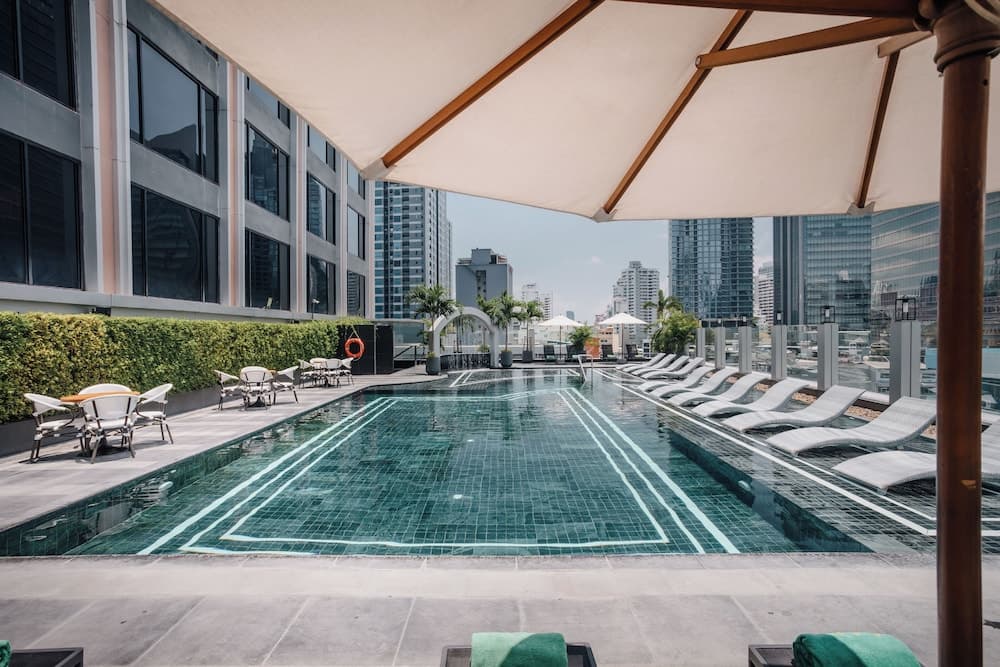 Aira Hotel Bangkok — 6