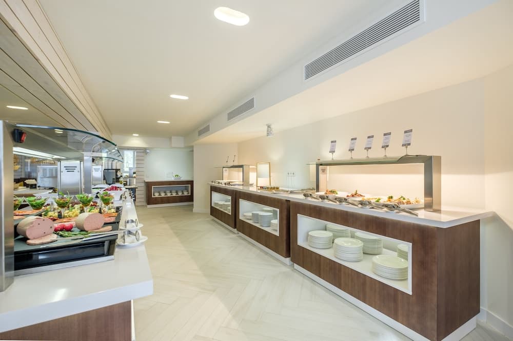 Barceló Portinatx - Nur für Erwachsene — 18