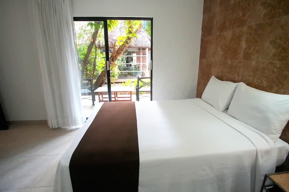 Hotel Tukan Playa del Carmen — 16