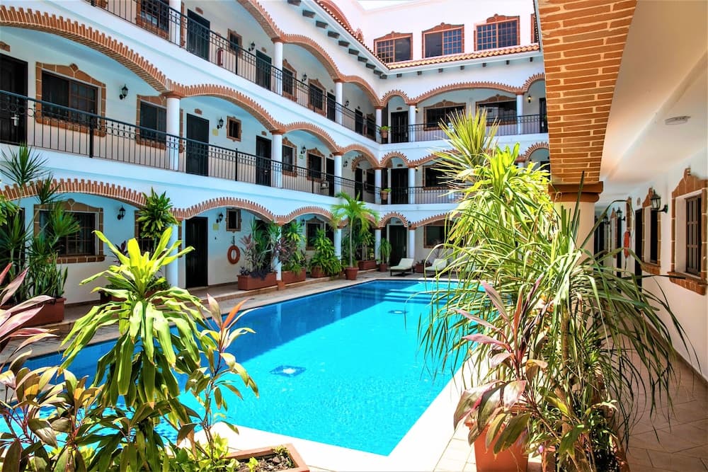 Hotel Colonial Playa del Carmen — 30