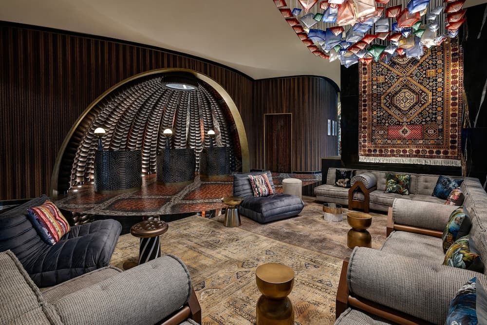 W Dubai - Mina Seyahi — 2