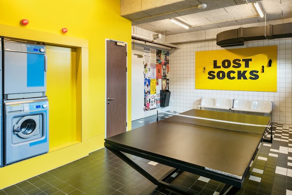 The Social Hub Amsterdam West 4 — 19