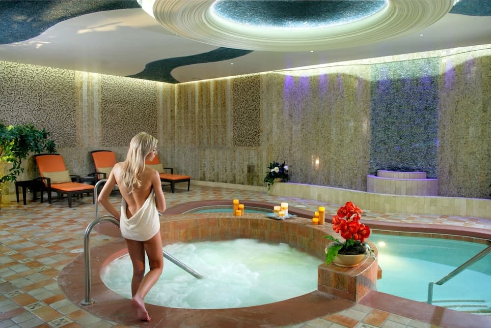 South Point Hotel, Casino, and Spa — 20