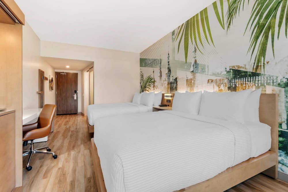 Cambria Hotel Tampa-Brandon — 15