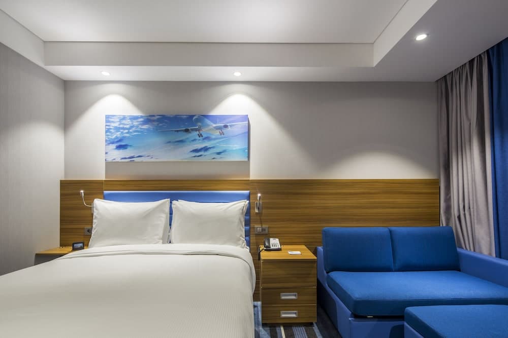 Hampton by Hilton Istanbul Kurtkoy — 11