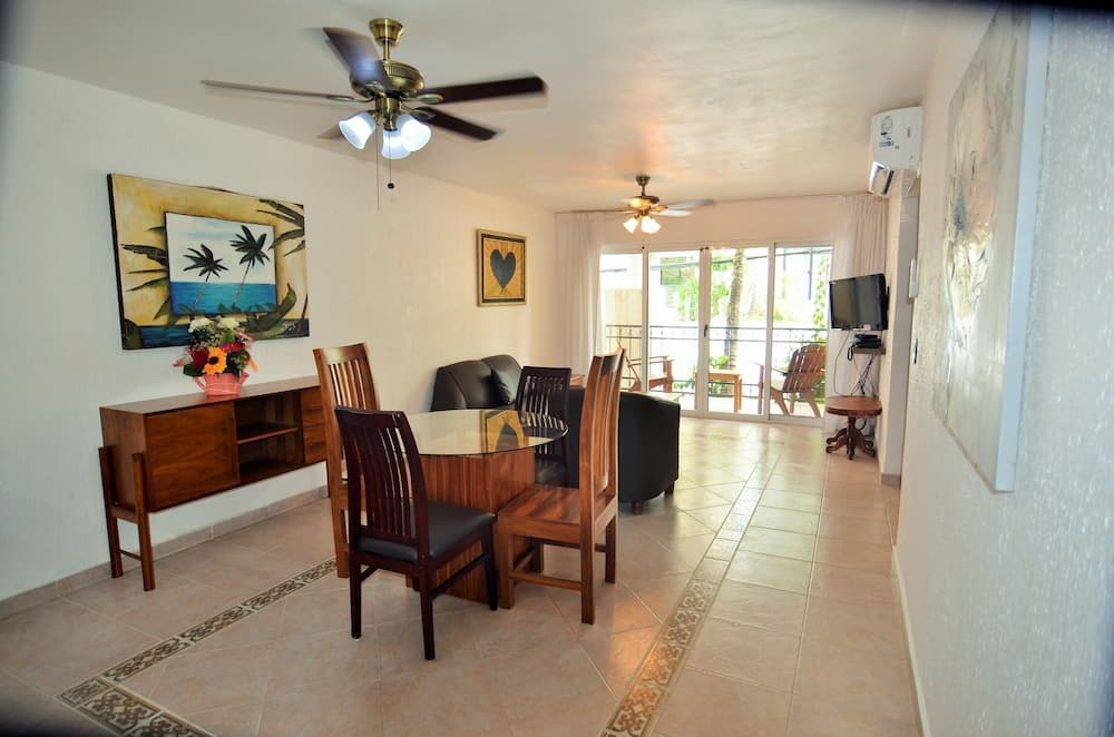 Carmen Sol Rentals Apartamentos — 18
