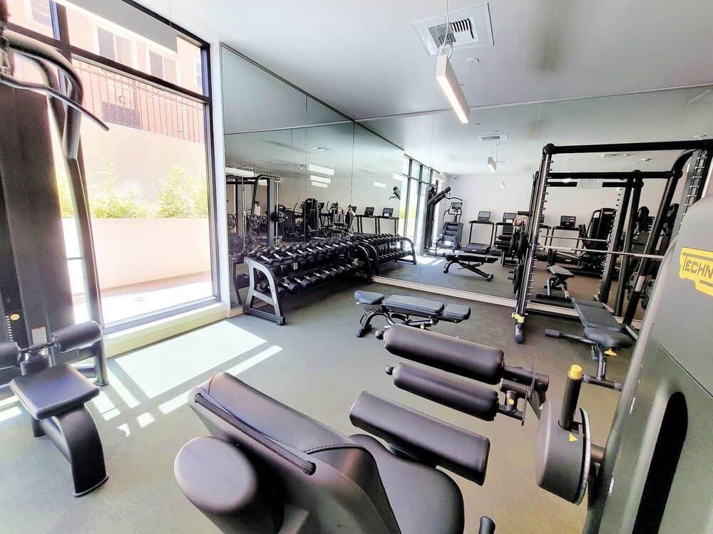 HERMOSO Hollywood Living Los Ángeles — 4