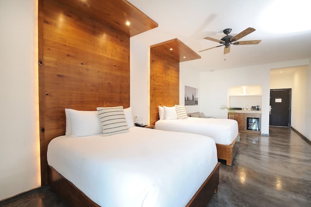 Hotel Bahia & Beach House — 4