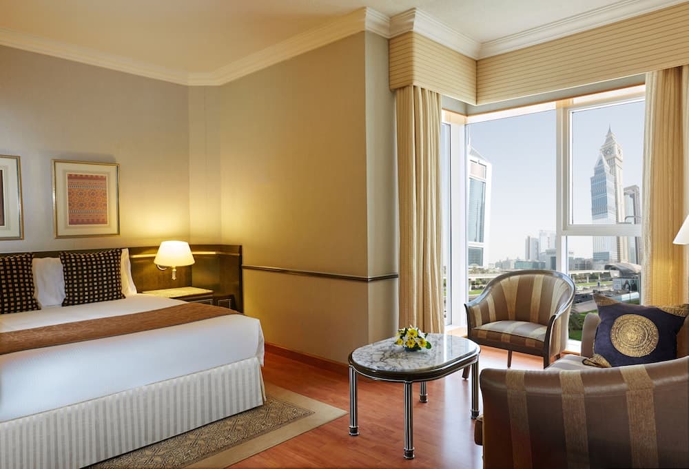 Millennium Plaza Downtown Hotel — 7