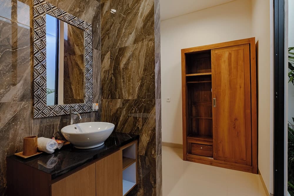 Luxury Nanda Villa Ubud hotel, Jl. Raya Tebongkang, Ubud, Bali, 80571, Indonesia — photo 95