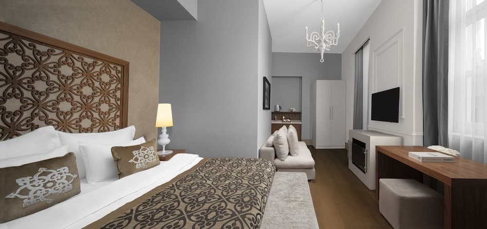Akka Suites Taksim — 23