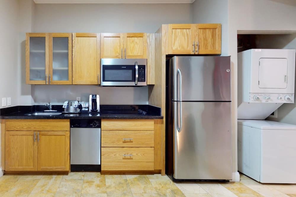Nuvo Suites Hotel — 22