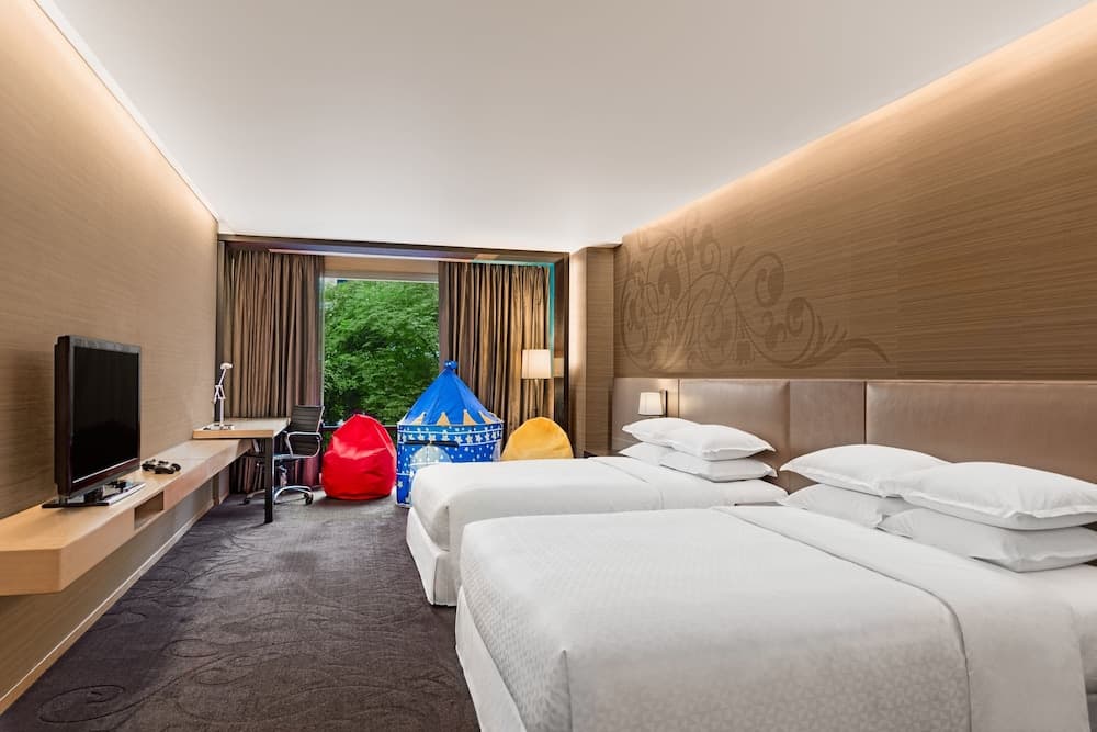 Four Points by Sheraton Bangkok, Sukhumvit 15 — 2