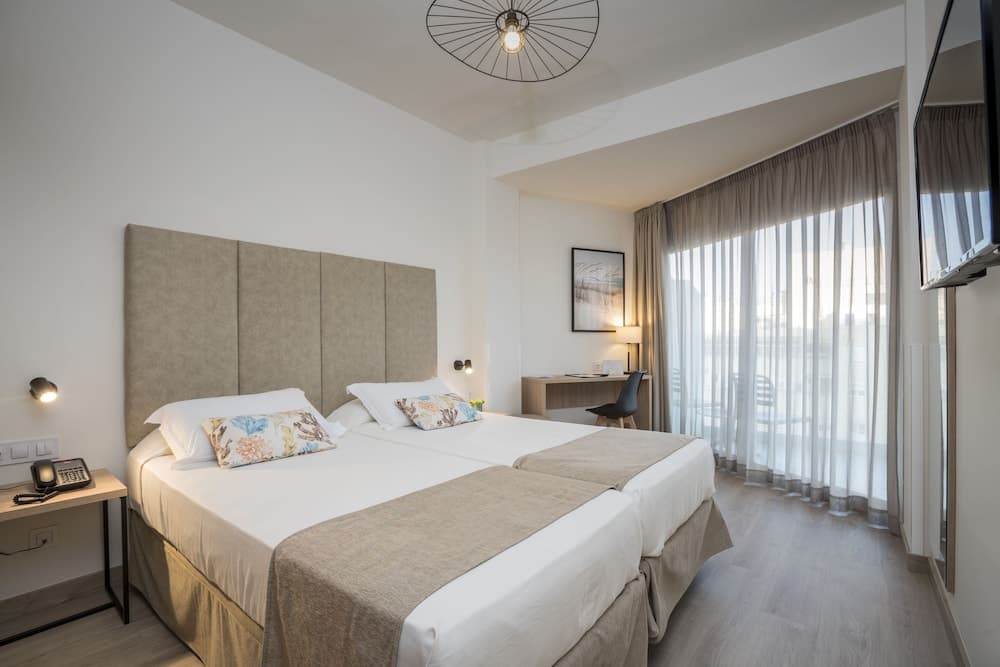 Hotel Las Arenas — 25