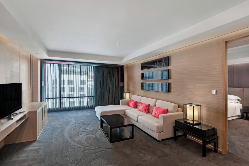 Four Points by Sheraton Bangkok, Sukhumvit 15 — 13