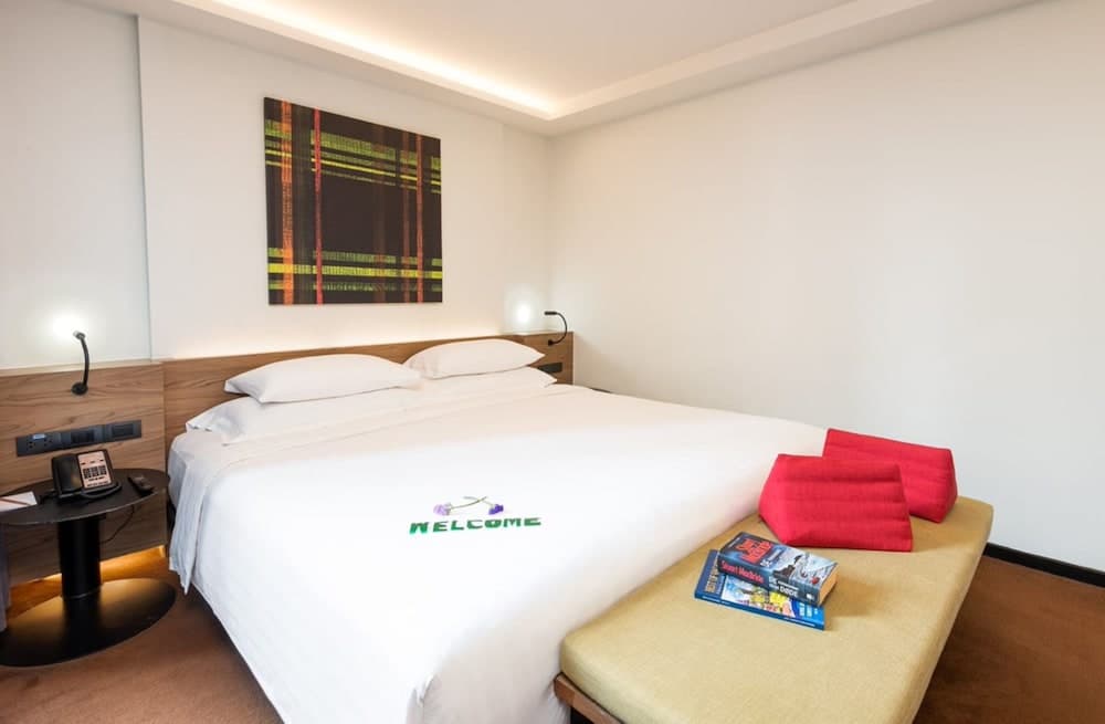 Maitria Mode Sukhumvit 15 Bangkok — 26