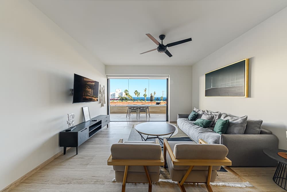 Marella Cabo — 24