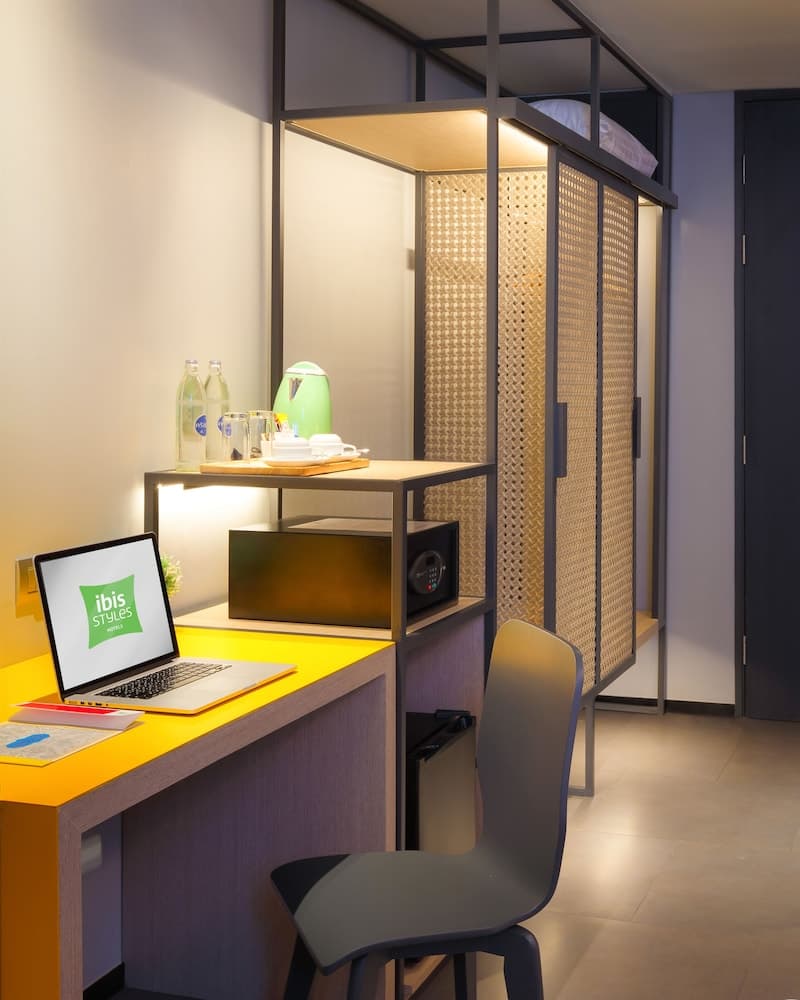 ibis Styles Bangkok Sukhumvit Phra Khanong — 11