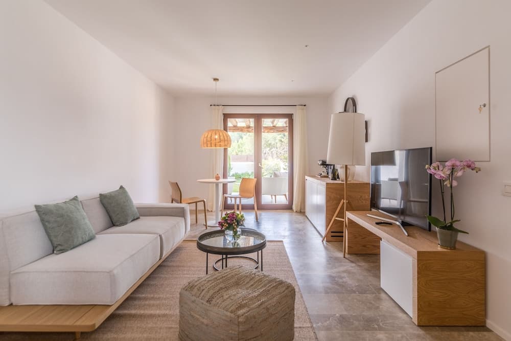 Safragell Ibiza Suites & Spa — 21