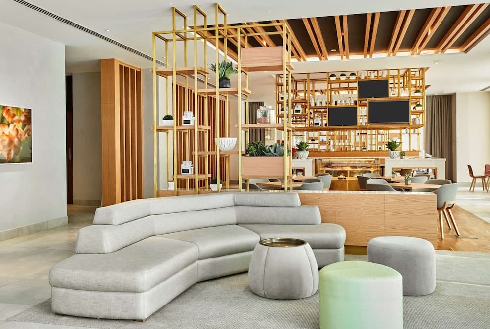 Hilton Garden Inn Dubai, Avenida Mall — 5