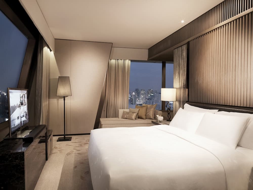 The Okura Prestige Bangkok — 12