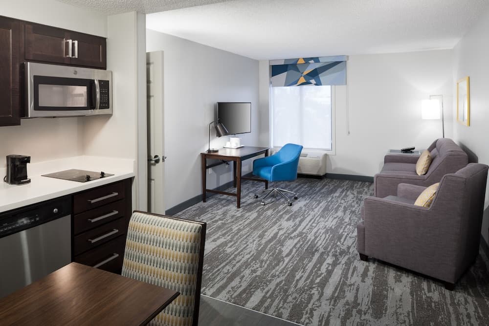 Hampton Inn & Suites by Hilton Miami-Doral/Centro Commerciale Dolphin — 23