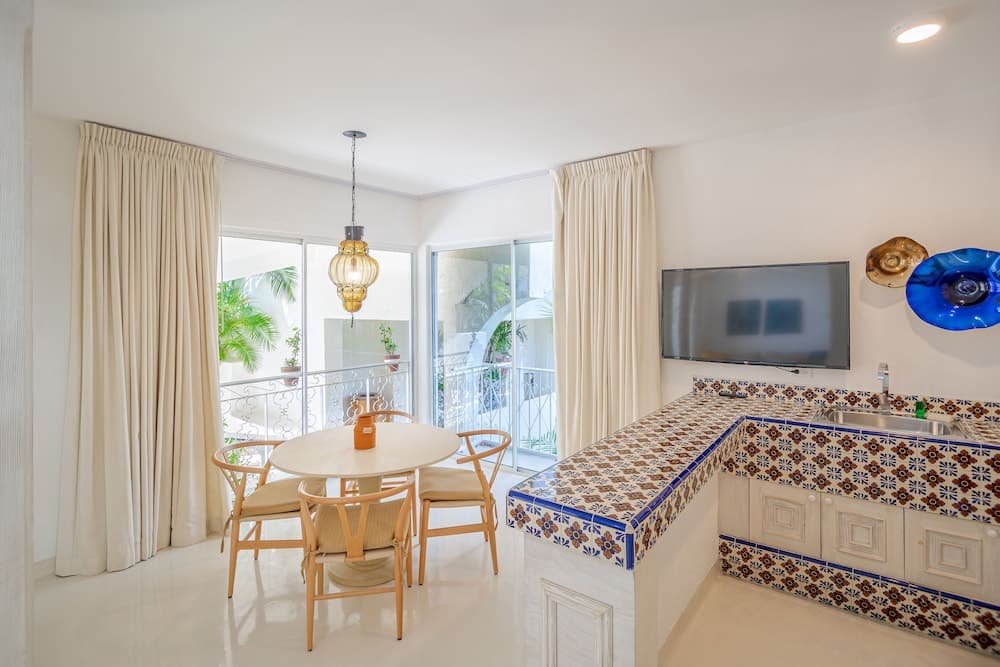 Mar del Cabo By Velas Resort — 18