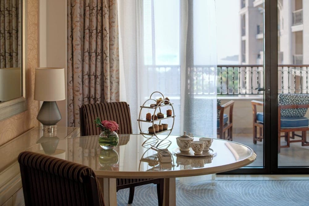 Four Seasons Resort Dubai at Jumeirah Beach — 5