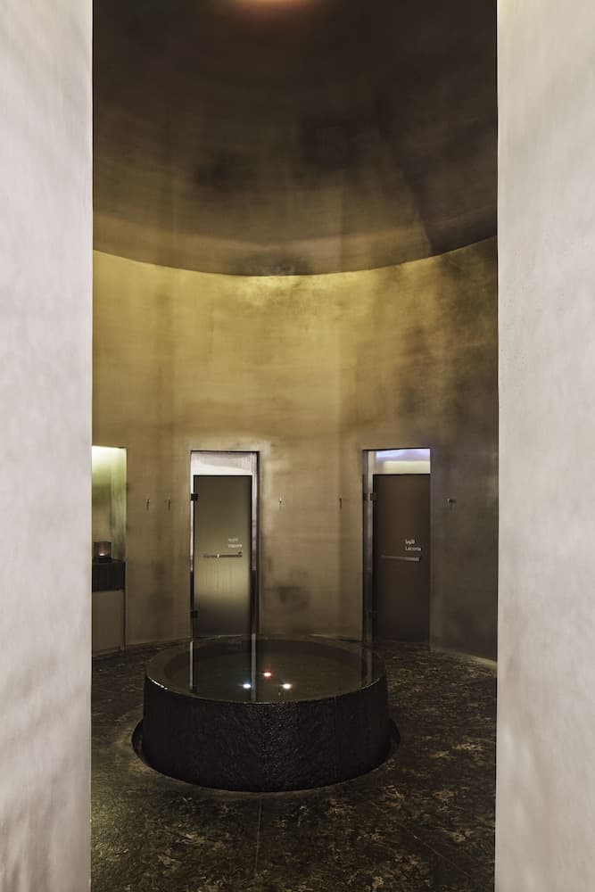 Armani Hotel Dubai, Burj Khalifa — 27