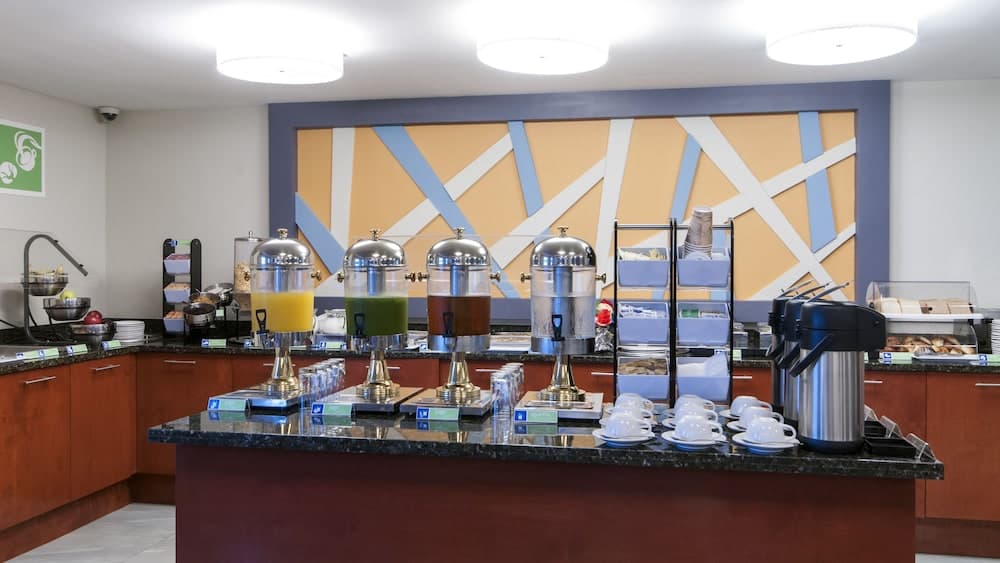 Holiday Inn Express Cabo San Lucas by IHG — 25